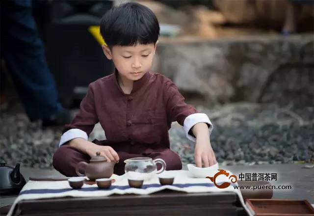 【普洱茶話&middot;原創(chuàng)】喝普洱茶，父母或許是最好的老師